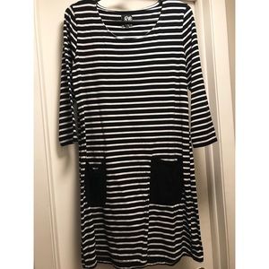 BLACK & WHITE STRIPPED JERSEY DRESS